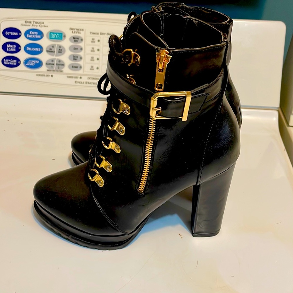 Boots by school girl.